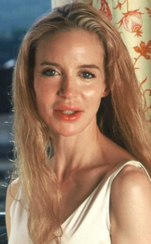 Anna Thomson